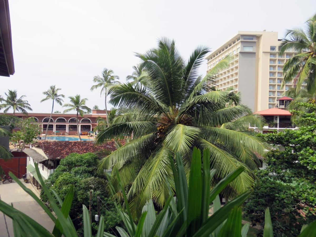 H&C Heaven Beach Hotel Unawatuna Eksteriør billede